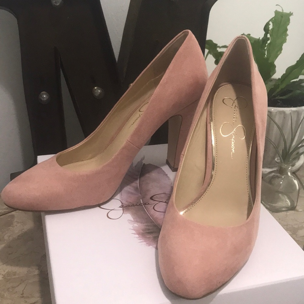 Jessica Simpson Blush Pumps